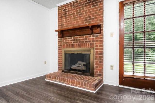 10211 Meadow Hollow Drive, Charlotte, NC 28227