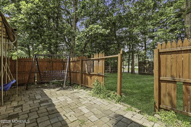 549 Woodbine Lane, Lakewood, NJ 08701