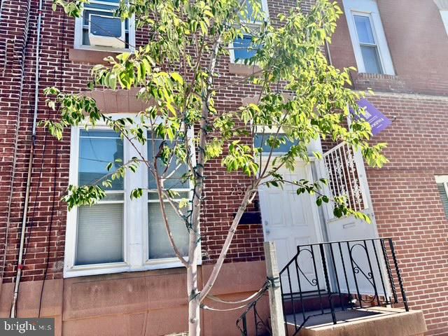 2503 CARPENTER ST, Philadelphia, PA 19146