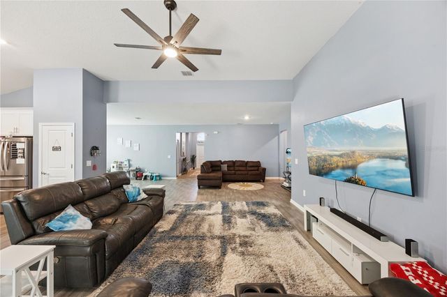 6282 LAKEPINE STREET, St Cloud, FL 34771