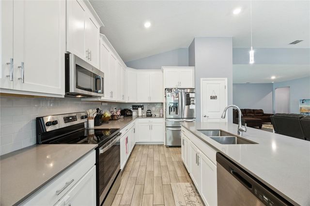 6282 LAKEPINE STREET, St Cloud, FL 34771