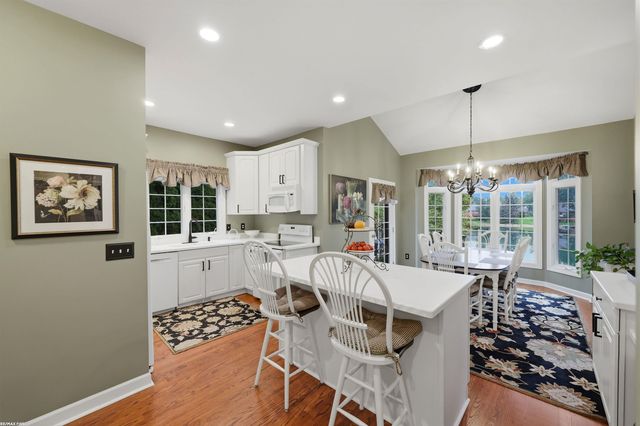 48574 Red Oak Drive, Shelby Twp, MI 48315