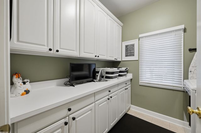 48574 Red Oak Drive, Shelby Twp, MI 48315