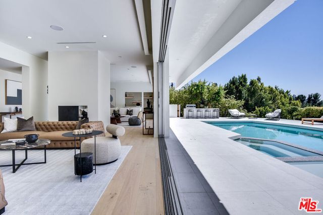 8908 Alto Cedro Drive, Beverly Hills, CA 90210