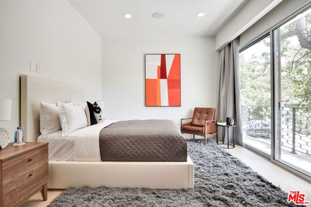 8908 Alto Cedro Drive, Beverly Hills, CA 90210