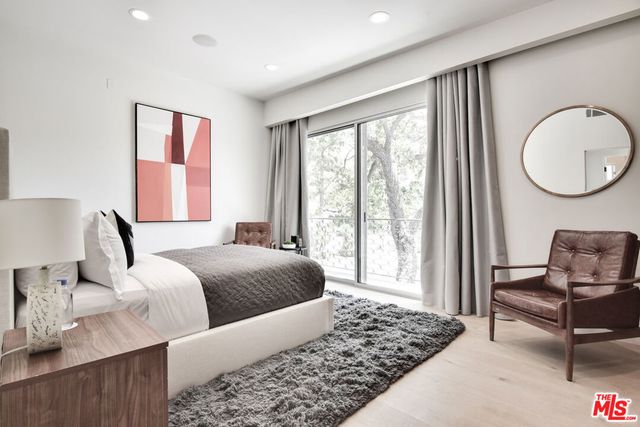 8908 Alto Cedro Drive, Beverly Hills, CA 90210