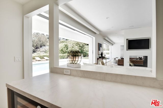8908 Alto Cedro Drive, Beverly Hills, CA 90210