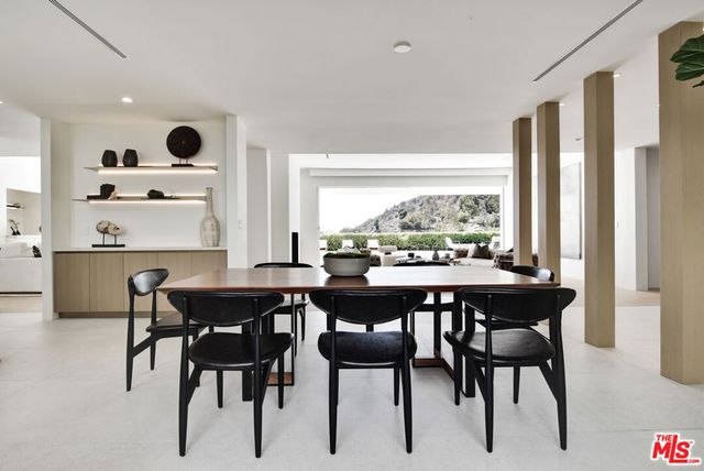 8908 Alto Cedro Drive, Beverly Hills, CA 90210