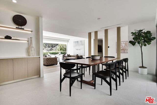 8908 Alto Cedro Drive, Beverly Hills, CA 90210