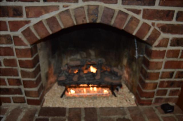 1127 Queens Place Street, Kansas City, MO 64131