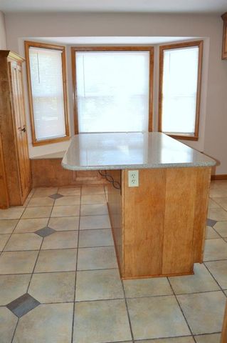 1127 Queens Place Street, Kansas City, MO 64131