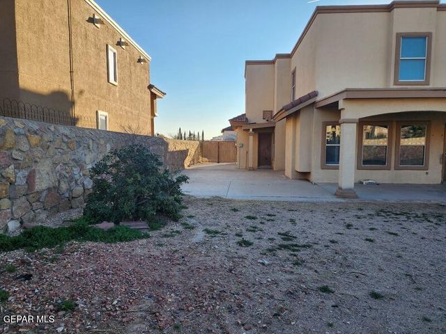 13455 Emerald Cove Way, Horizon City, TX 79928