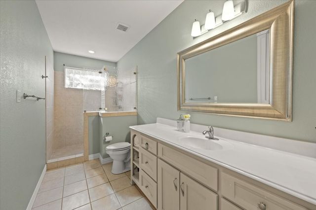 7613 Eagle Ridge Circle, Fort Worth, TX 76179