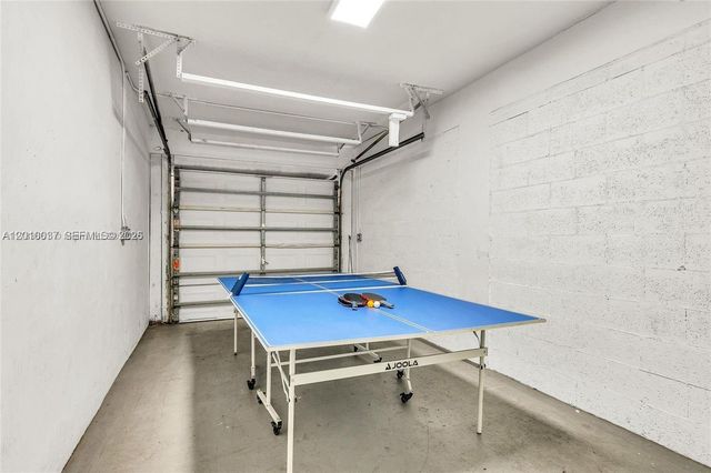 2501 NE 209th Ter, Miami, FL 33180