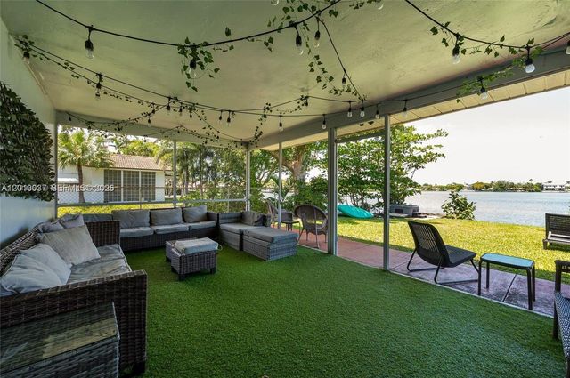 2501 NE 209th Ter, Miami, FL 33180