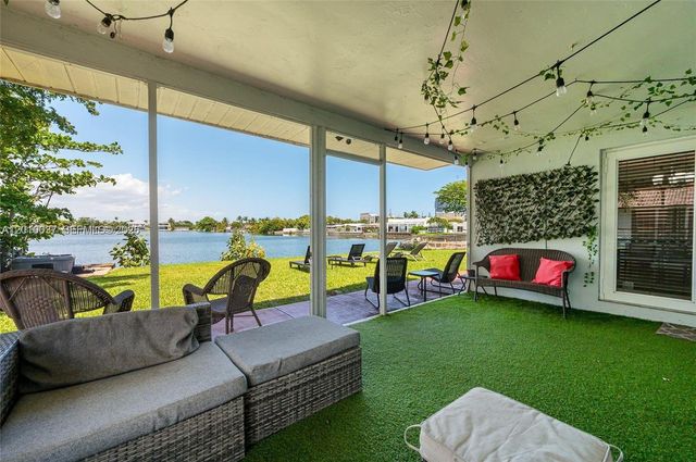 2501 NE 209th Ter, Miami, FL 33180