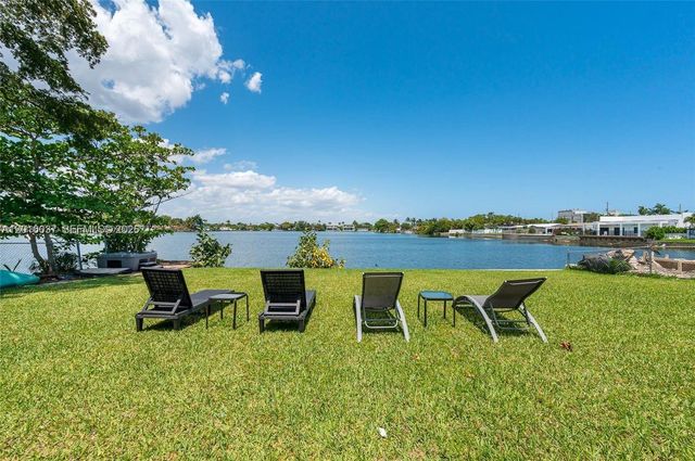 2501 NE 209th Ter, Miami, FL 33180