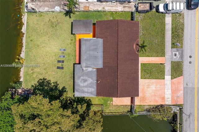 2501 NE 209th Ter, Miami, FL 33180