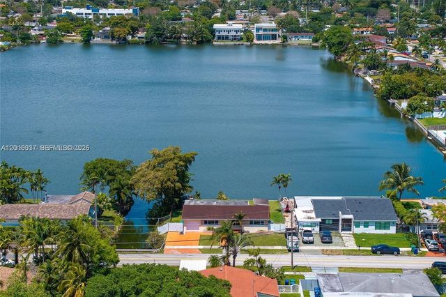 2501 NE 209th Ter, Miami, FL 33180