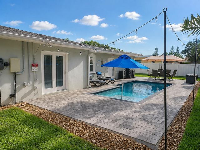 2001 MAGNOLIA DRIVE, Clearwater, FL 33764