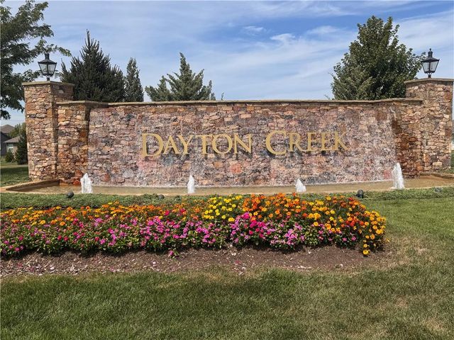 20906 W 190th Terrace, Spring Hill, KS 66083