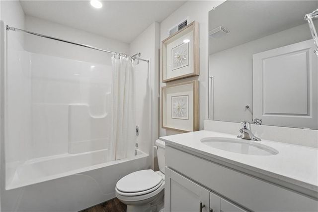 20906 W 190th Terrace, Spring Hill, KS 66083