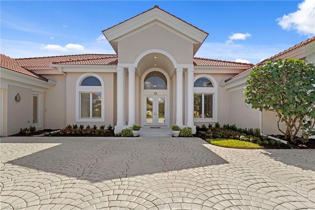780 Brentwood PT, Naples, FL 34110