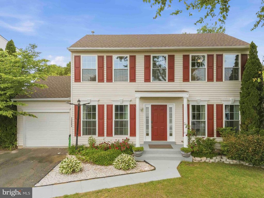 13864 REDFORD LN, Woodbridge, VA 22193