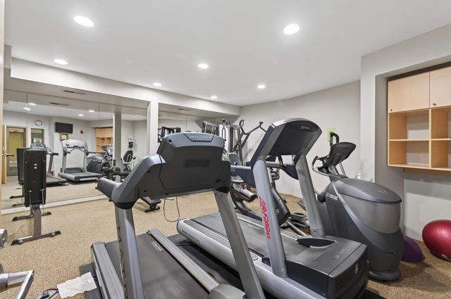 7601 Aldrich Avenue S 419, Richfield, MN 55423