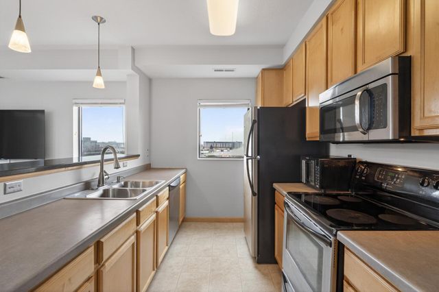 7601 Aldrich Avenue S 419, Richfield, MN 55423