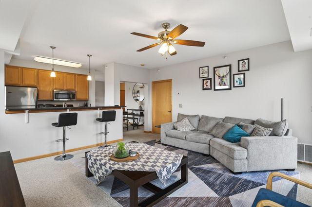 7601 Aldrich Avenue S 419, Richfield, MN 55423