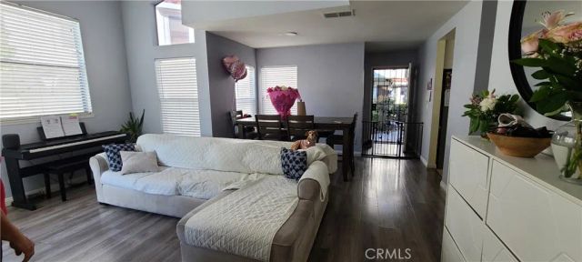 9760 Jersey 158, Santa Fe Springs, CA 90670