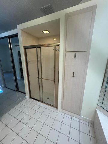 900 Bear Island Circle, West Palm Beach, FL 33409