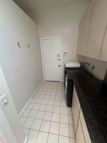 900 Bear Island Circle, West Palm Beach, FL 33409