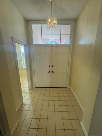 900 Bear Island Circle, West Palm Beach, FL 33409