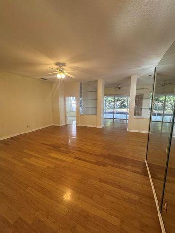 900 Bear Island Circle, West Palm Beach, FL 33409