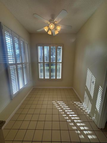 900 Bear Island Circle, West Palm Beach, FL 33409