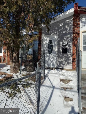 2835 WAYNE AVE, Camden, NJ 08105