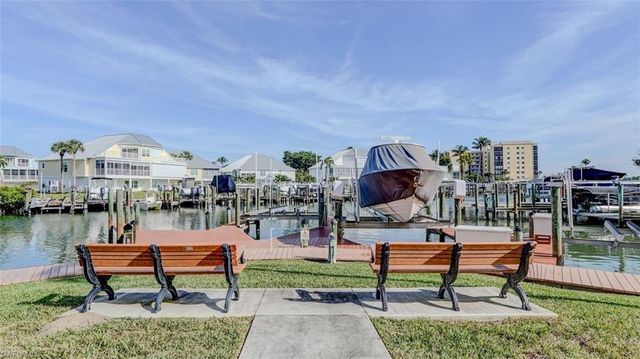 4431 Bay Beach LN # 543, Fort Myers Beach, FL 33931