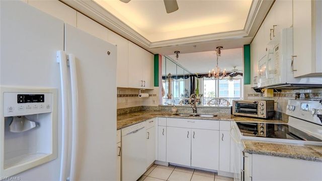 4431 Bay Beach LN # 543, Fort Myers Beach, FL 33931