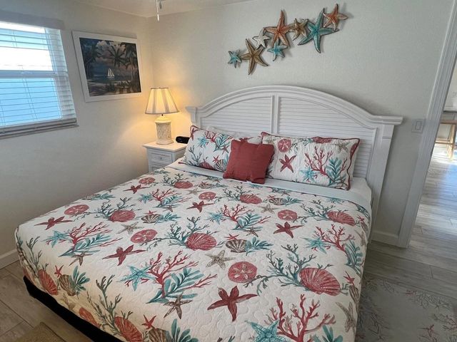 6154 MIDNIGHT PASS ROAD 7C, Sarasota, FL 34242