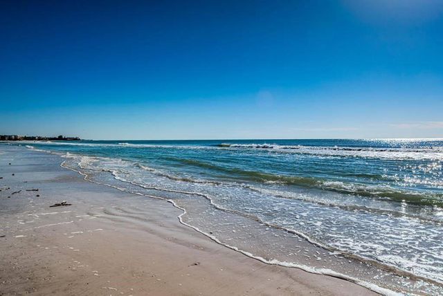 6154 MIDNIGHT PASS ROAD 7C, Sarasota, FL 34242