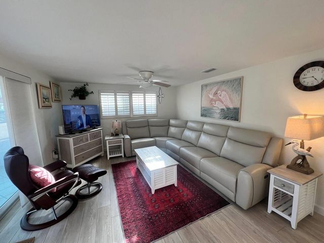 6154 MIDNIGHT PASS ROAD 7C, Sarasota, FL 34242