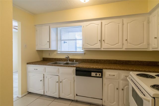 439 Valley Park Drive, Garland, TX 75043