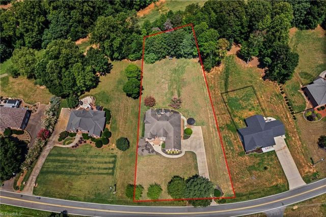 1216 Fairway Drive, Yadkinville, NC 27055