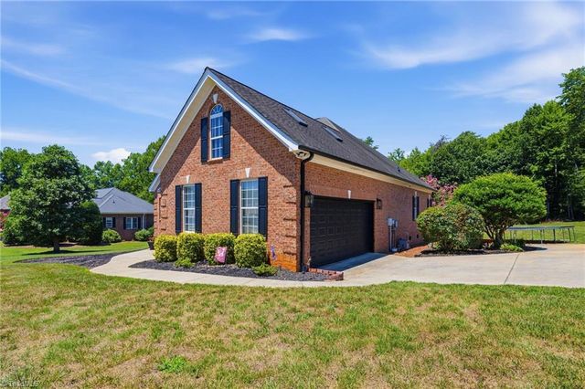 1216 Fairway Drive, Yadkinville, NC 27055