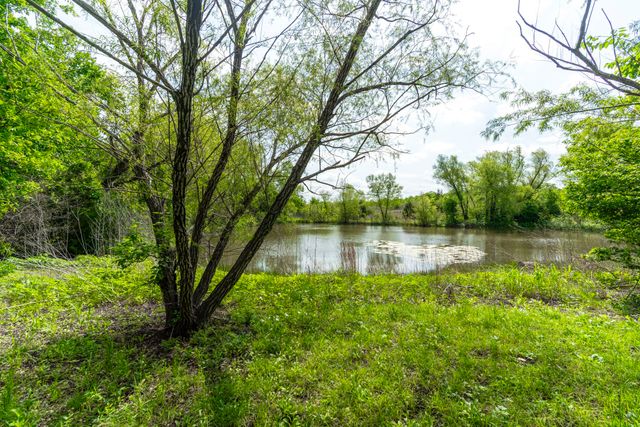 1401 E Campus Road, Palmer, TX 75152