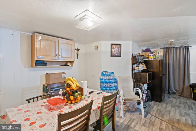 942 1ST ST, Baltimore, MD 21225