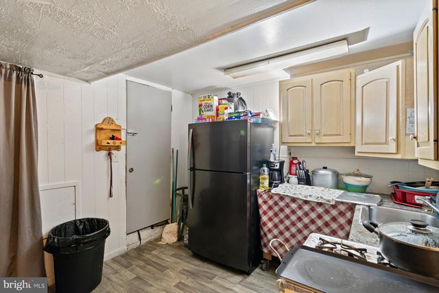 942 1ST ST, Baltimore, MD 21225