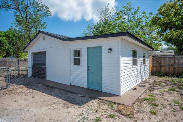 1215 EL CAMINO ROAD, Lakeland, FL 33805